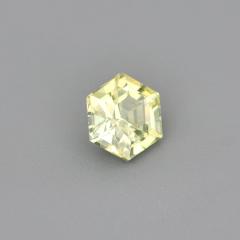 Nangi fine jewelry - yellow gemstone in gold