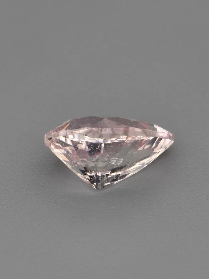 Nangi fine jewelry - pink gemstone in gold