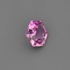Nangi fine jewelry - pink sapphire gemstone in gold