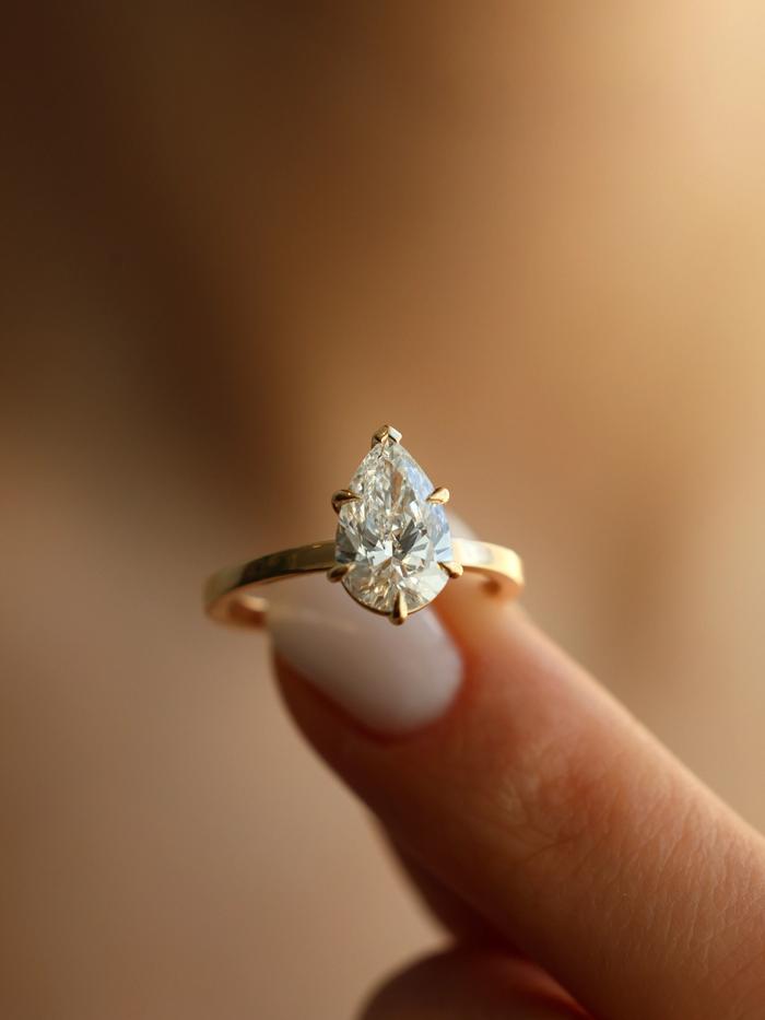 Nangi fine jewelry - ring in gold