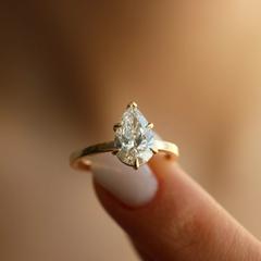 Nangi fine jewelry - ring in gold