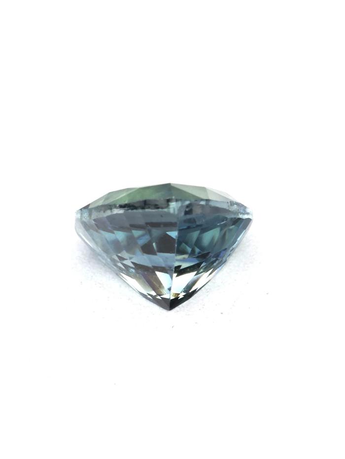 Nangi fine jewelry - blue gemstone in gold