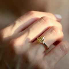 Nangi fine jewelry - champagne lab-grown diamond ring in yellow gold