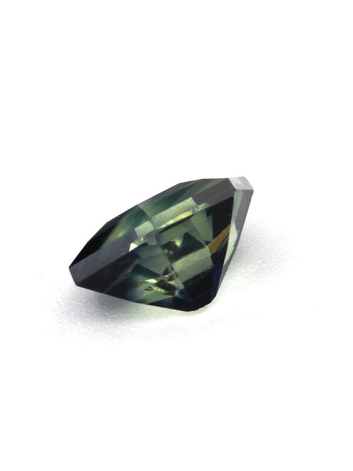 Nangi fine jewelry - teal / Peacock gemstone in gold