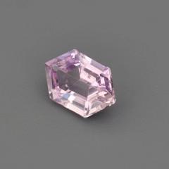 Nangi fine jewelry - pink gemstone in gold