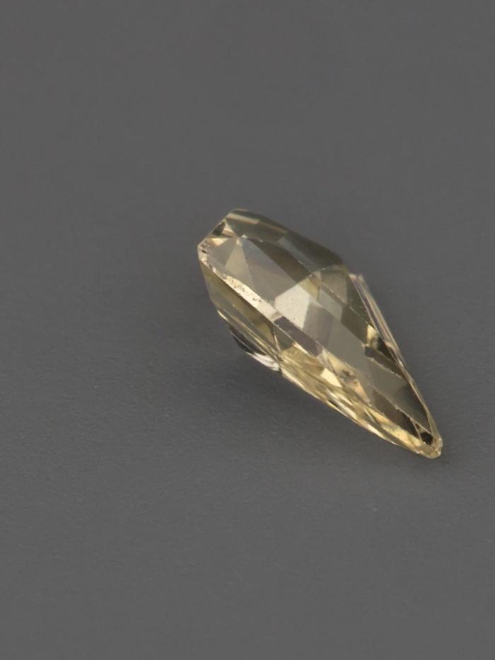 Nangi fine jewelry - champagne gemstone in gold