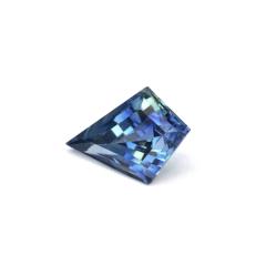 Nangi fine jewelry - blue gemstone in gold
