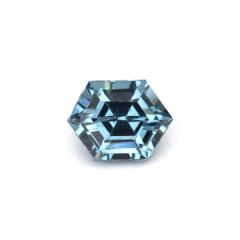Nangi fine jewelry - blue gemstone in gold