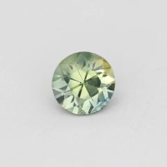 Nangi fine jewelry - green gemstone in gold