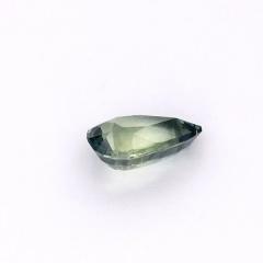 Nangi fine jewelry - green sapphire gemstone in gold