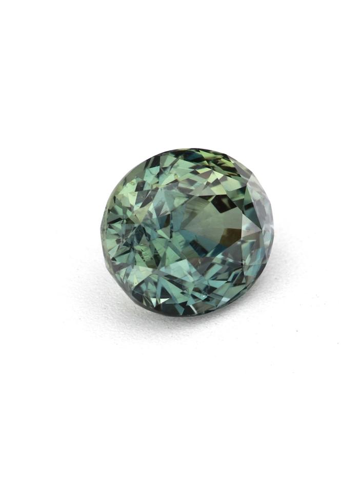 Nangi fine jewelry - green gemstone in gold