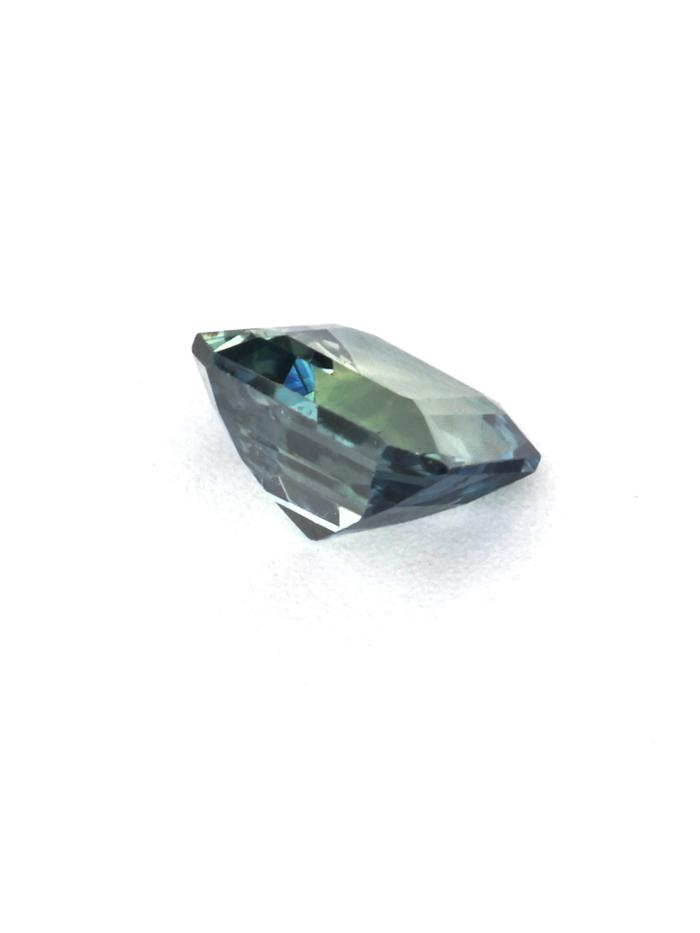 Nangi fine jewelry - teal / Peacock gemstone in gold