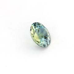 Nangi fine jewelry - green gemstone in gold