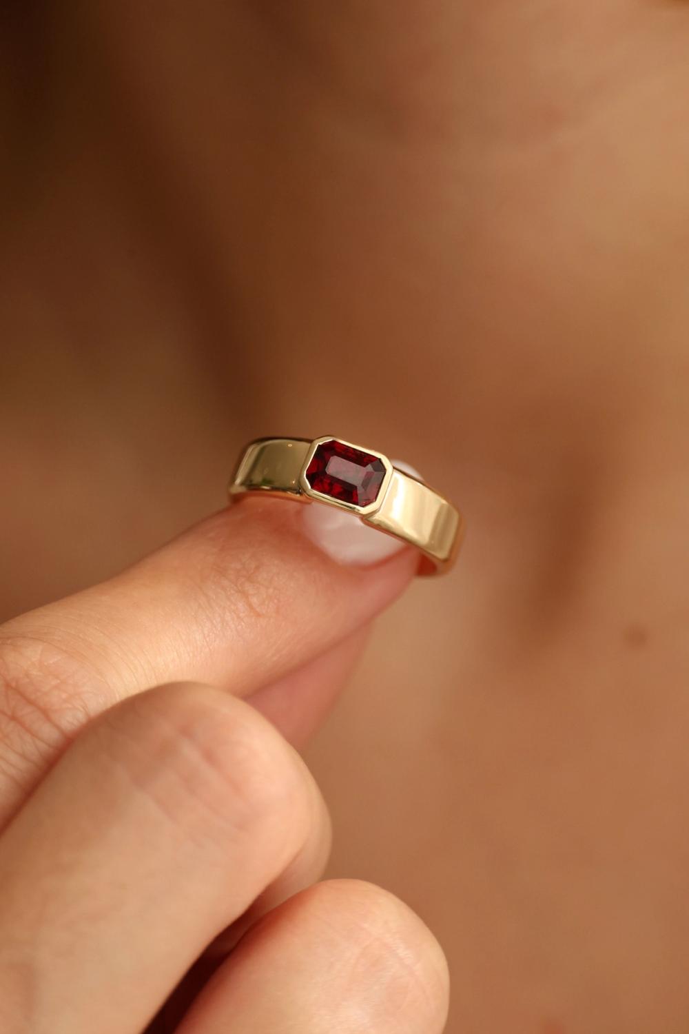 Custom ruby Gold Ring - Nangi