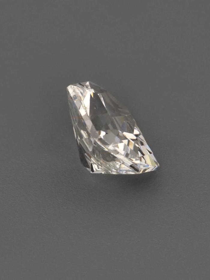 Nangi fine jewelry - champagne gemstone in gold