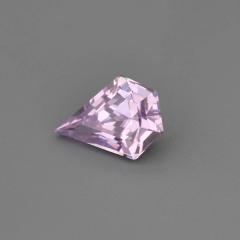Nangi fine jewelry - pink gemstone in gold