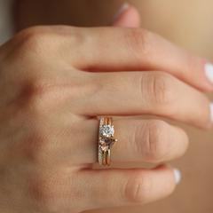 Nangi fine jewelry - brown ring in yellow gold
