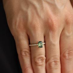 Nangi fine jewelry - green ring in yellow gold