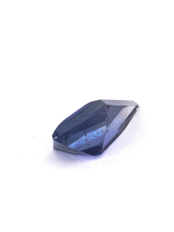 Nangi fine jewelry - purple gemstone in gold