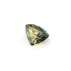Nangi fine jewelry - green gemstone in gold