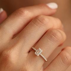Nangi fine jewelry - white lab-grown diamond ring in gold