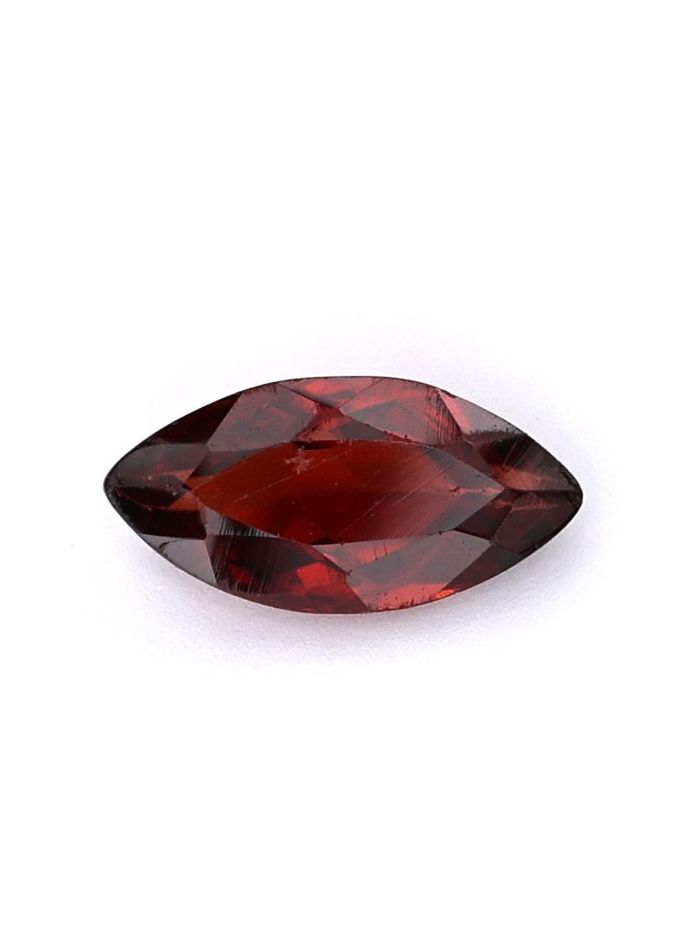 Nangi fine jewelry - red garnet gemstone in gold