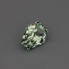 Nangi fine jewelry - green gemstone in gold