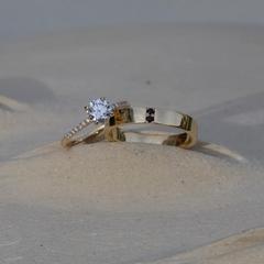 Nangi fine jewelry - black ring in gold