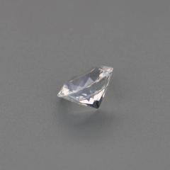 Nangi fine jewelry - white gemstone in gold