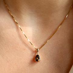 Nangi fine jewelry - brown pendant in gold