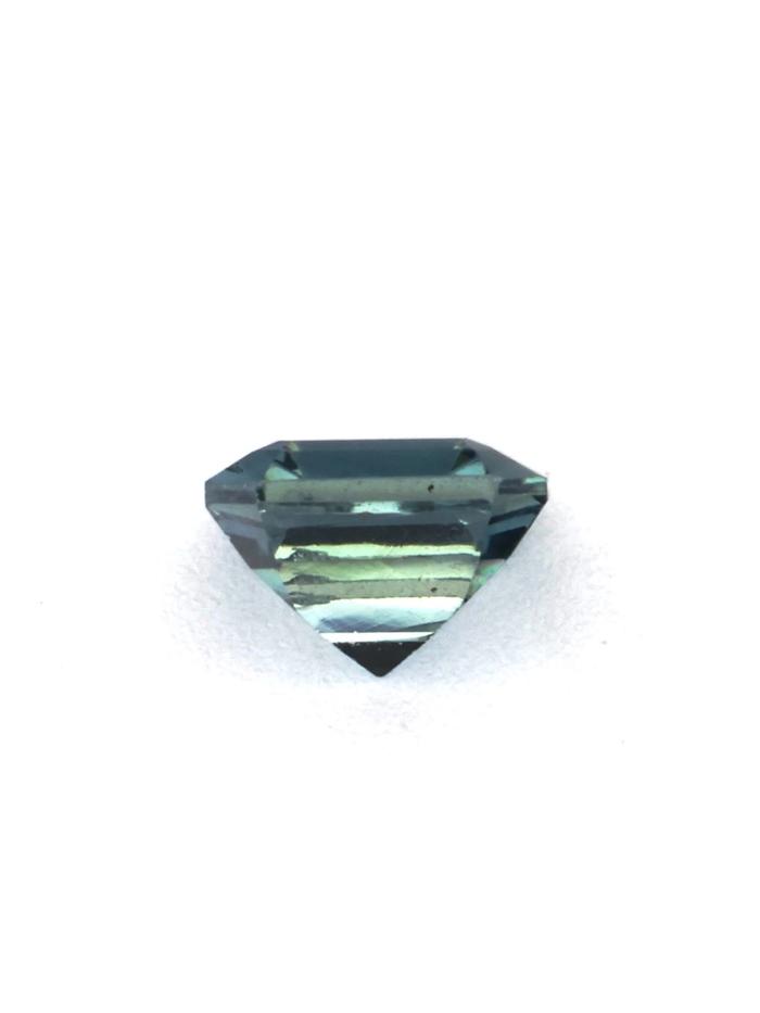 Nangi fine jewelry - blue gemstone in gold