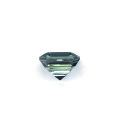 Nangi fine jewelry - blue gemstone in gold
