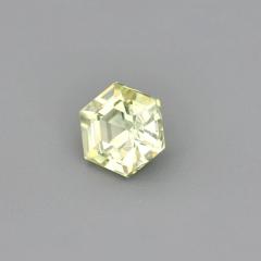 Nangi fine jewelry - yellow gemstone in gold
