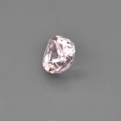 Nangi fine jewelry - pink gemstone in gold