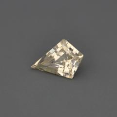Nangi fine jewelry - champagne gemstone in gold