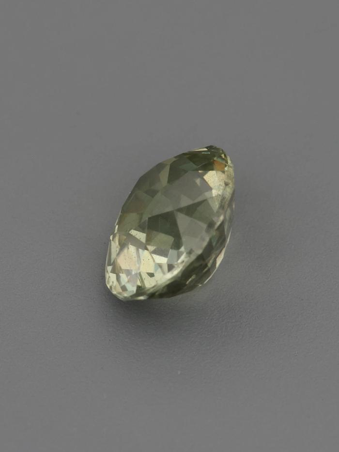 Nangi fine jewelry - yellow gemstone in gold