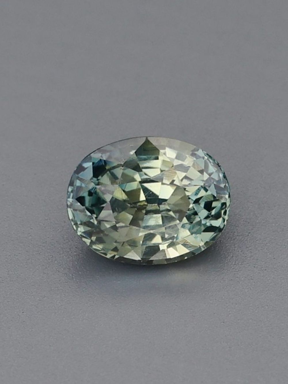 1.26 ct Parti Blue/Yellow, Oval Sapphire