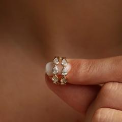 Nangi fine jewelry - white lab-grown diamond earring in gold
