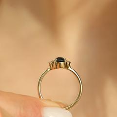 Nangi fine jewelry - blue ring in yellow gold