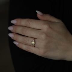 Nangi fine jewelry - yellow ring in yellow gold