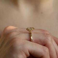 Nangi fine jewelry - champagne lab-grown diamond ring in yellow gold