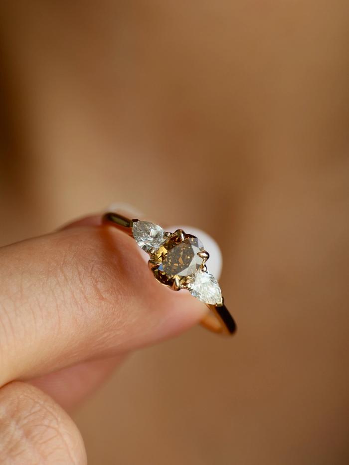 Nangi fine jewelry - ring in gold