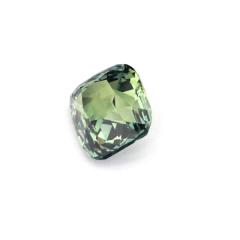 Nangi fine jewelry - green gemstone in gold