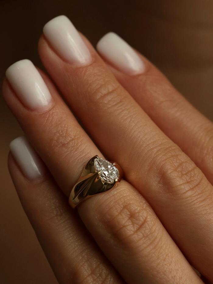 Nangi fine jewelry - ring in gold