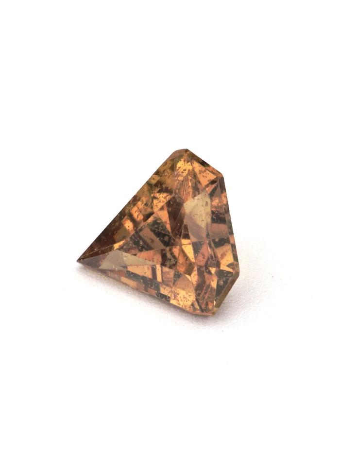 Nangi fine jewelry - champagne gemstone in gold