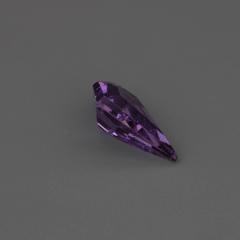 Nangi fine jewelry - purple gemstone in gold