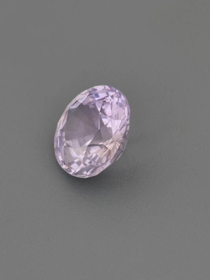 Nangi fine jewelry - purple gemstone in gold