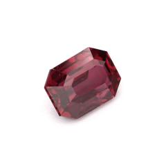 Nangi fine jewelry - red ruby gemstone in gold