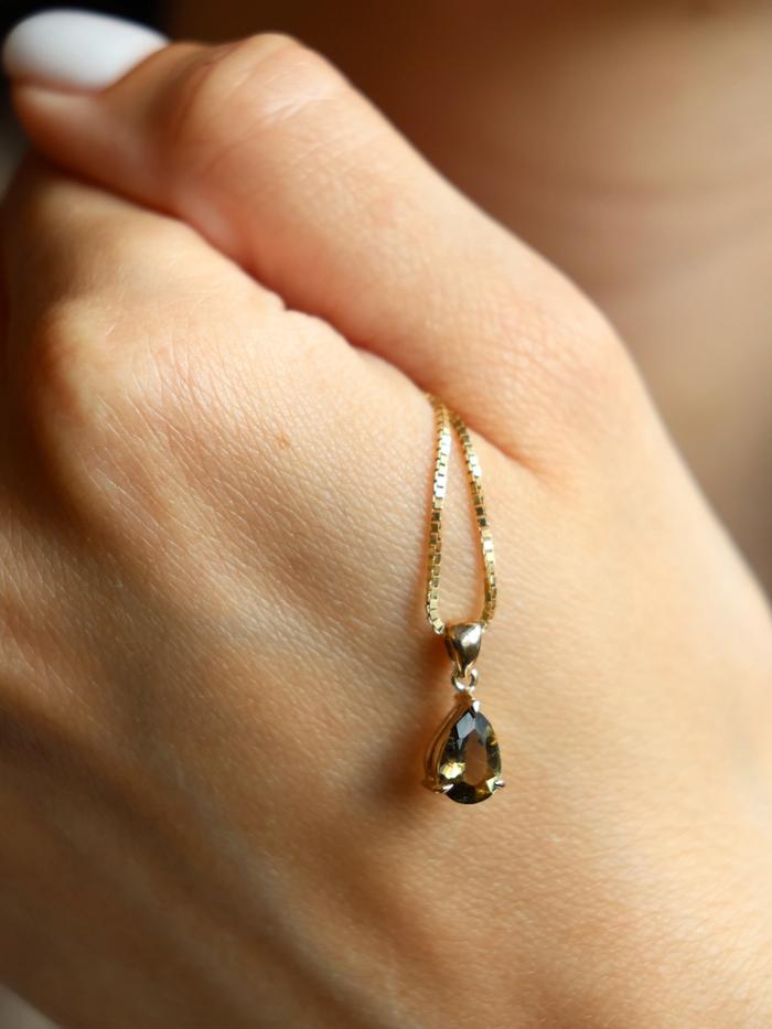 Nangi fine jewelry - brown tourmaline pendant in yellow gold