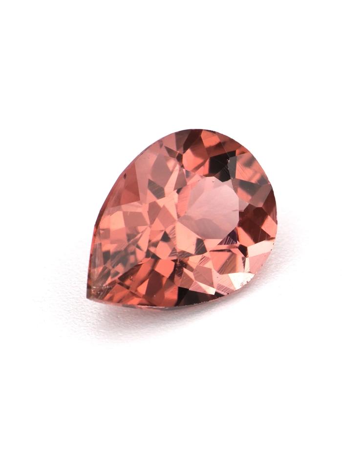 Nangi fine jewelry - pink gemstone in gold